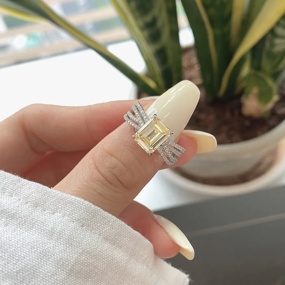 925 Sterling Silver Ladies Ring Green Cut Dinner Party Ring Square High Carbon Diamond Jewelry Ladies