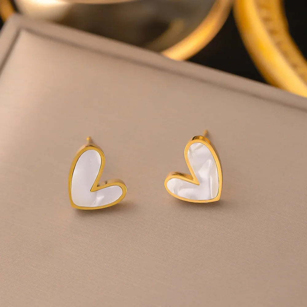 316L Stainless Steel Simple Cute Black And White Heart Stud Earrings For Women Fashion Girls Gold Color Jewelry Birthday Gifts