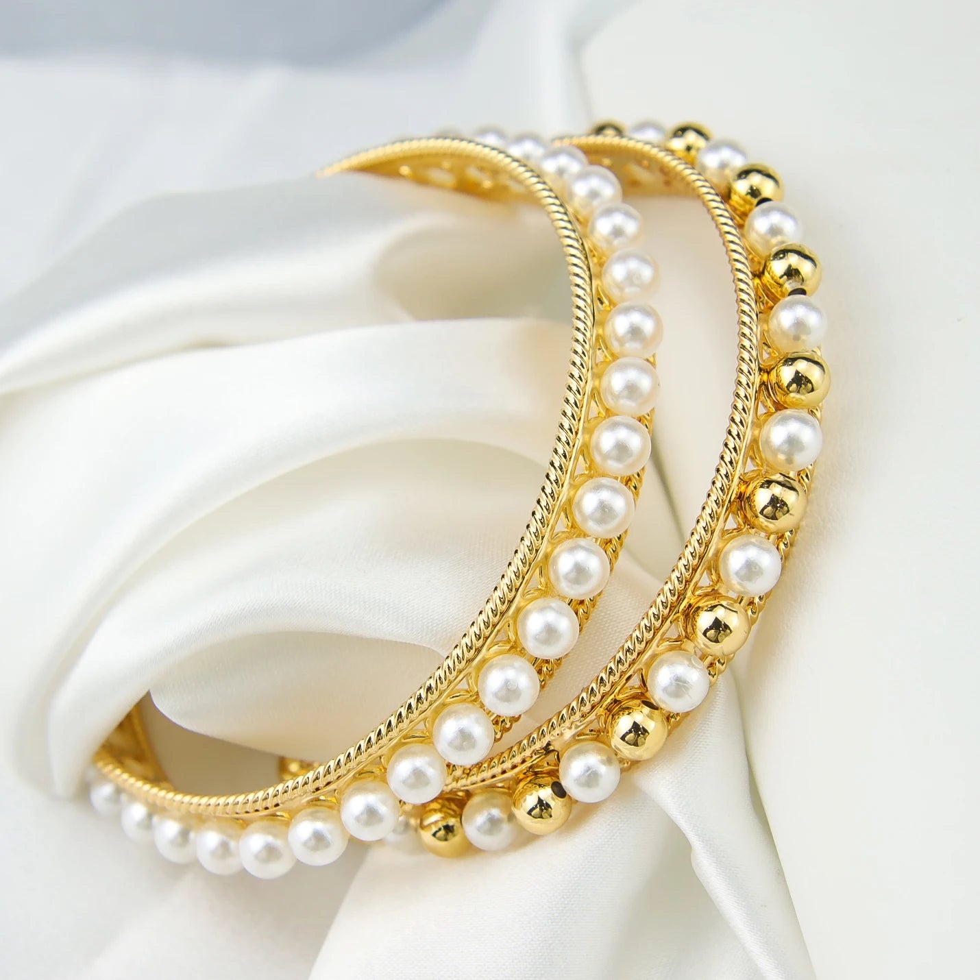 Italian Elegant Pearls Gold Color Bracelets 21k Gold Plated Luxury Cuff Bangles Arab Brazilian Women Mother's Day Party Jewelry